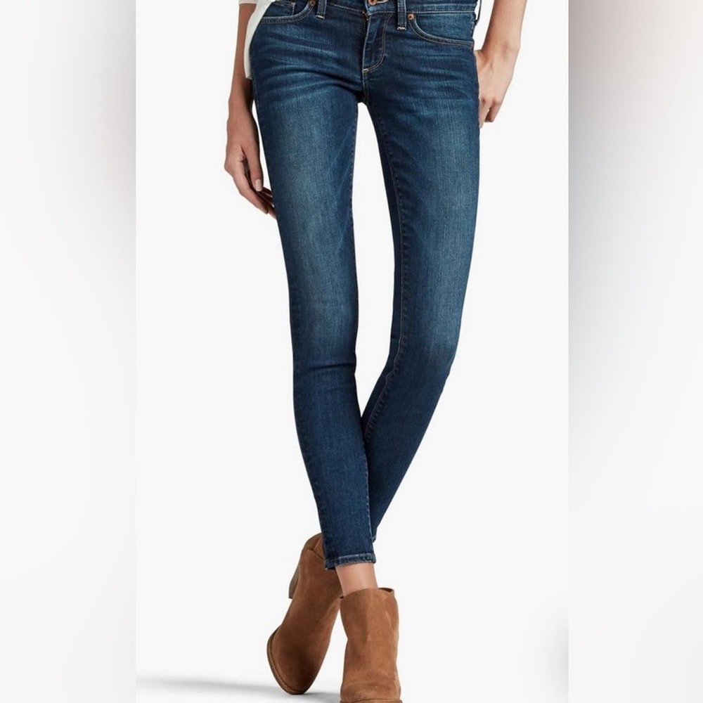 Lucky Jeans Charlie Skinny EUC sz 4/27 R